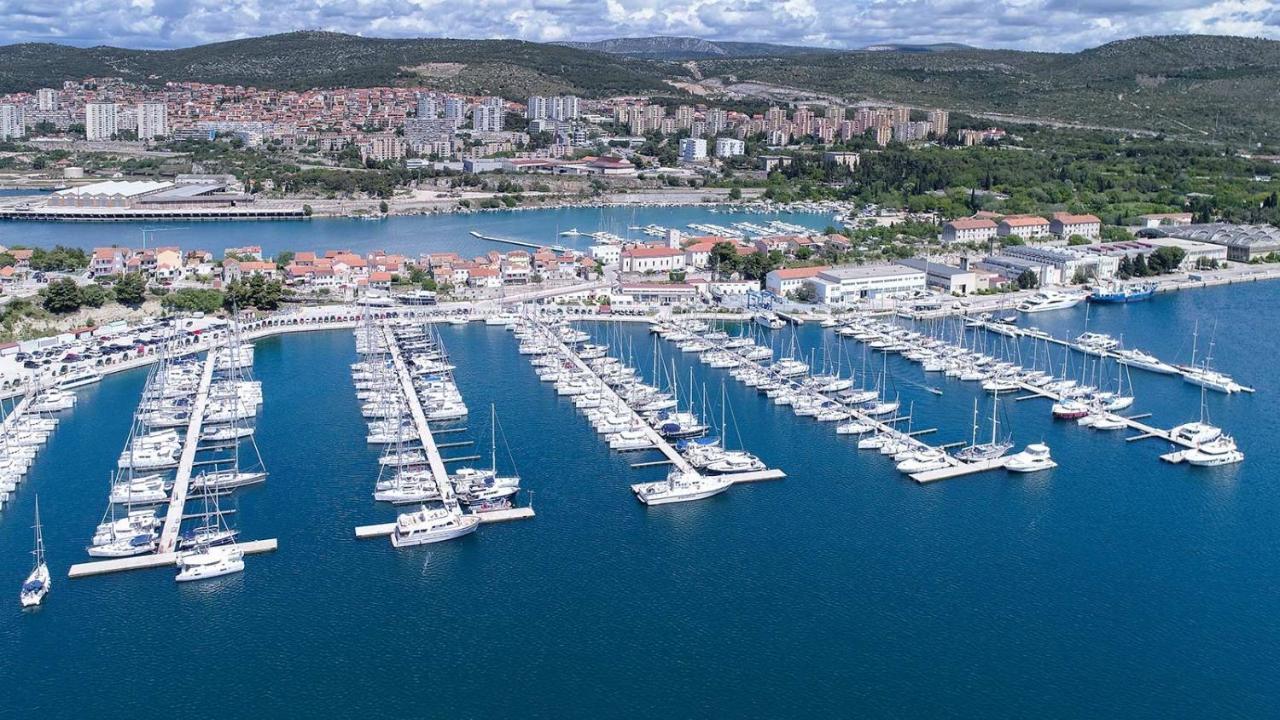 Apartment Sibenik Mandalina Exteriör bild